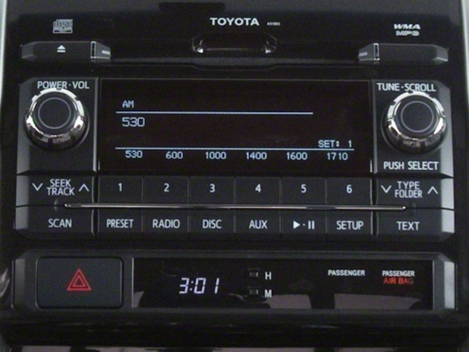 Used 2013 Toyota Tacoma 4x4 Access Cab V6 w/ TRD Sport Pkg image 10