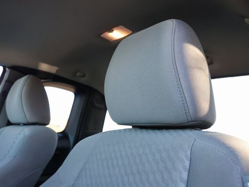 Used 2022 Toyota Tacoma SR image 15