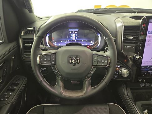 Certified 2025 RAM 1500 Limited image 15