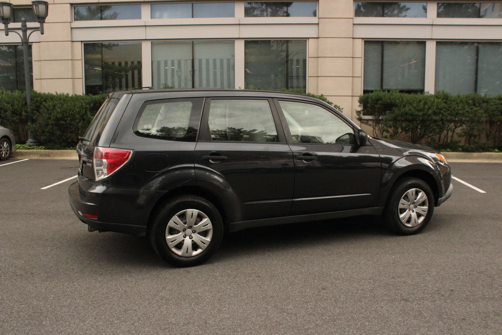 Used 2010 Subaru Forester 2.5X AWD/4WD image 7