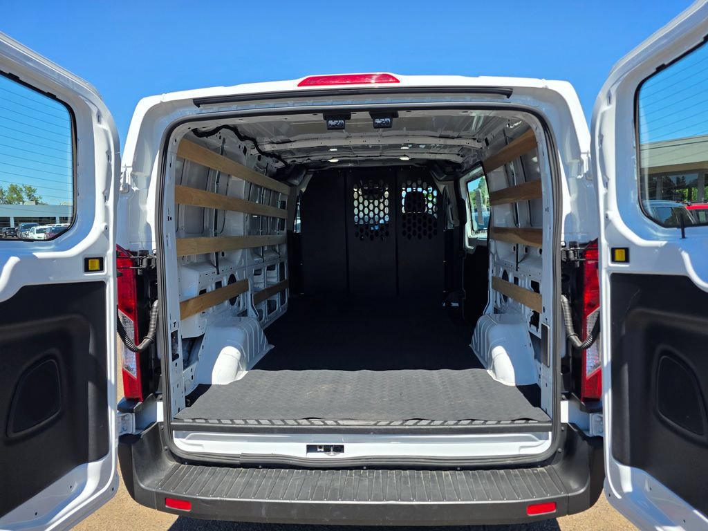 Used 2025 Ford Transit 250 Low Roof w/ Exterior Upgrade Package RWD image 18