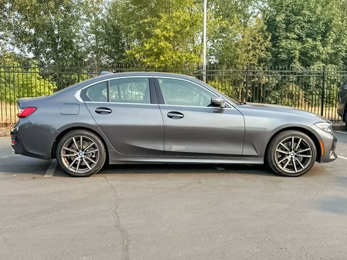 Used 2021 BMW 330i xDrive Sedan w/ Premium Package AWD/4WD image 2