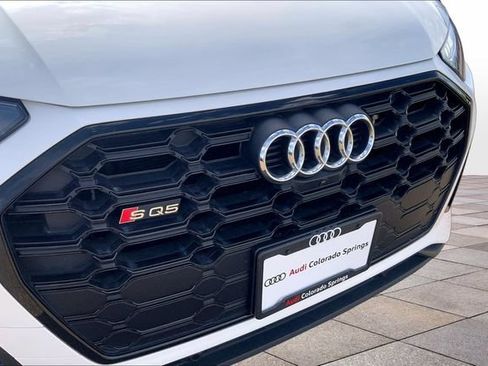Used 2024 Audi SQ5 Prestige w/ Prestige Package AWD/4WD image 30