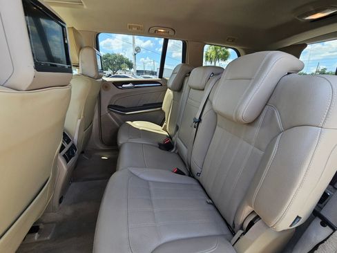 Used 2013 Mercedes-Benz GL 450 4MATIC w/ Premium 2 Pkg image 14