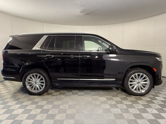 Used 2022 Cadillac Escalade Premium Luxury AWD/4WD image 9