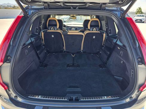 Used 2023 Volvo XC90 B6 Ultimate AWD/4WD image 17