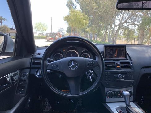 Used 2009 Mercedes-Benz C 300 Sport image 20