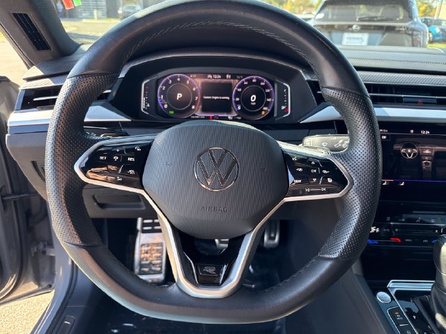 Used 2023 Volkswagen Arteon SEL Premium AWD/4WD image 17