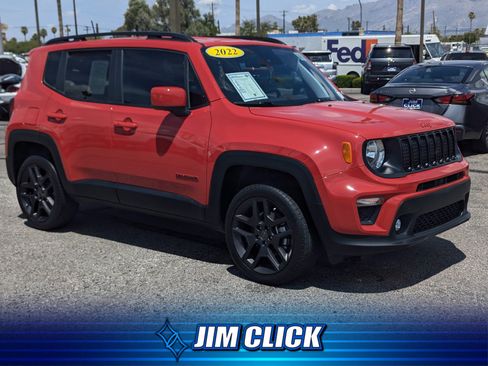 Used 2022 Jeep Renegade Latitude w/ Convenience Group AWD/4WD image 1