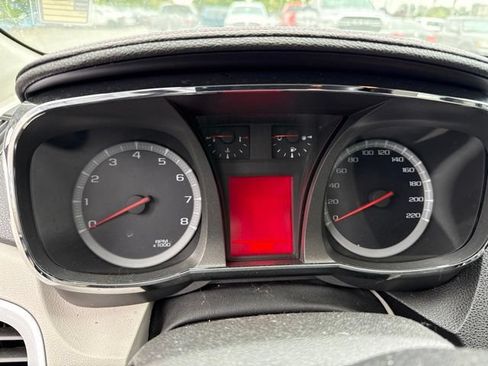 Used 2010 GMC Terrain SLT AWD/4WD image 6
