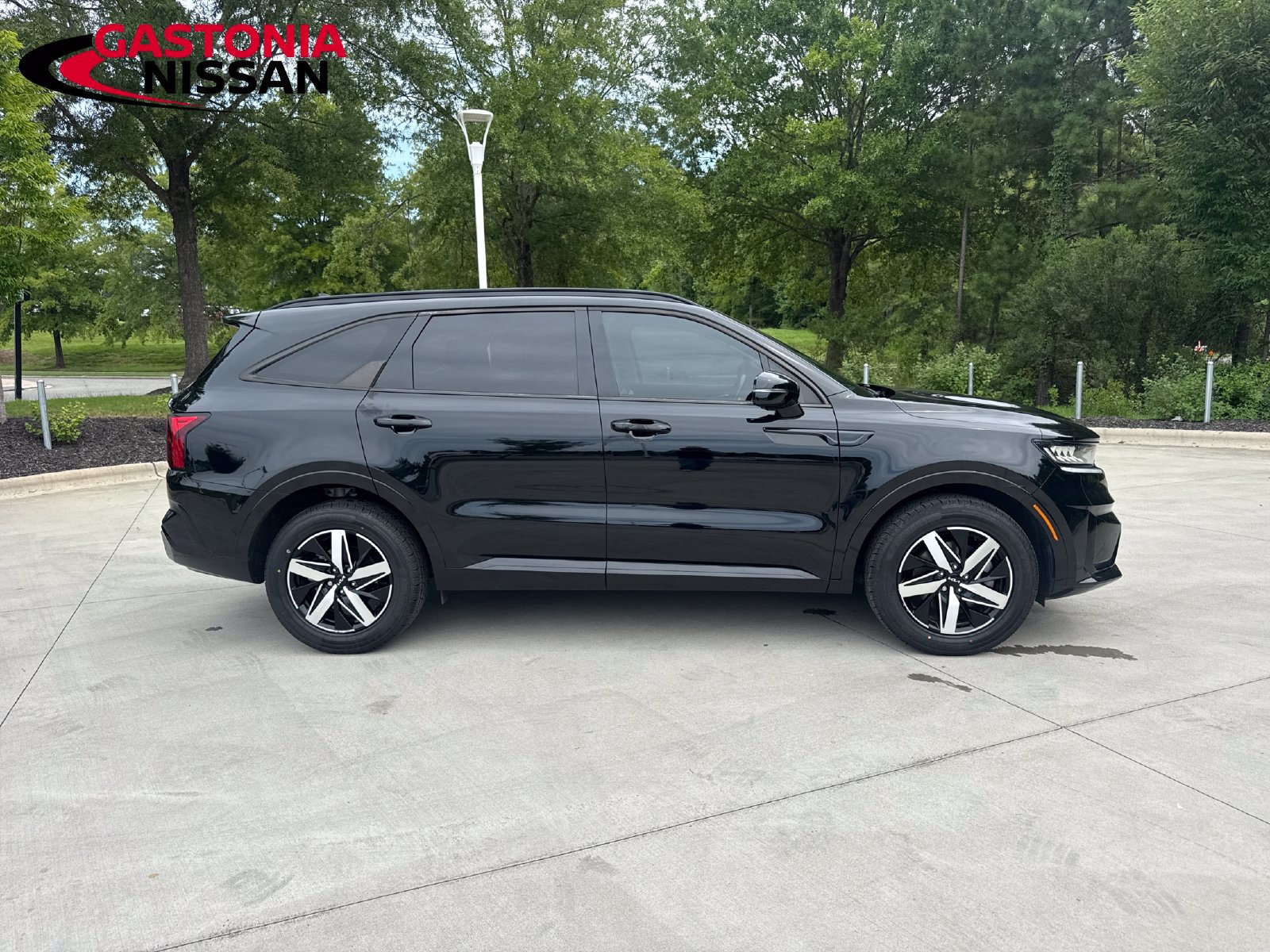 Used 2023 Kia Sorento EX w/ Panoramic Sunroof Package FWD image 10