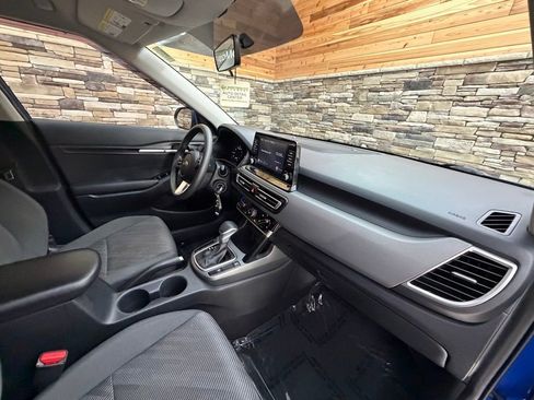 Used 2021 Kia Seltos LX image 13