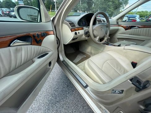 Used 2003 Mercedes-Benz E 320 Sedan image 11