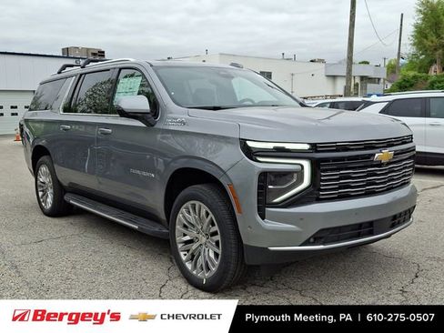 New 2026 Chevrolet Suburban High Country w/ Sun And Tow Package AWD/4WD image 2