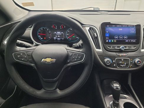 Used 2020 Chevrolet Malibu LS FWD image 22