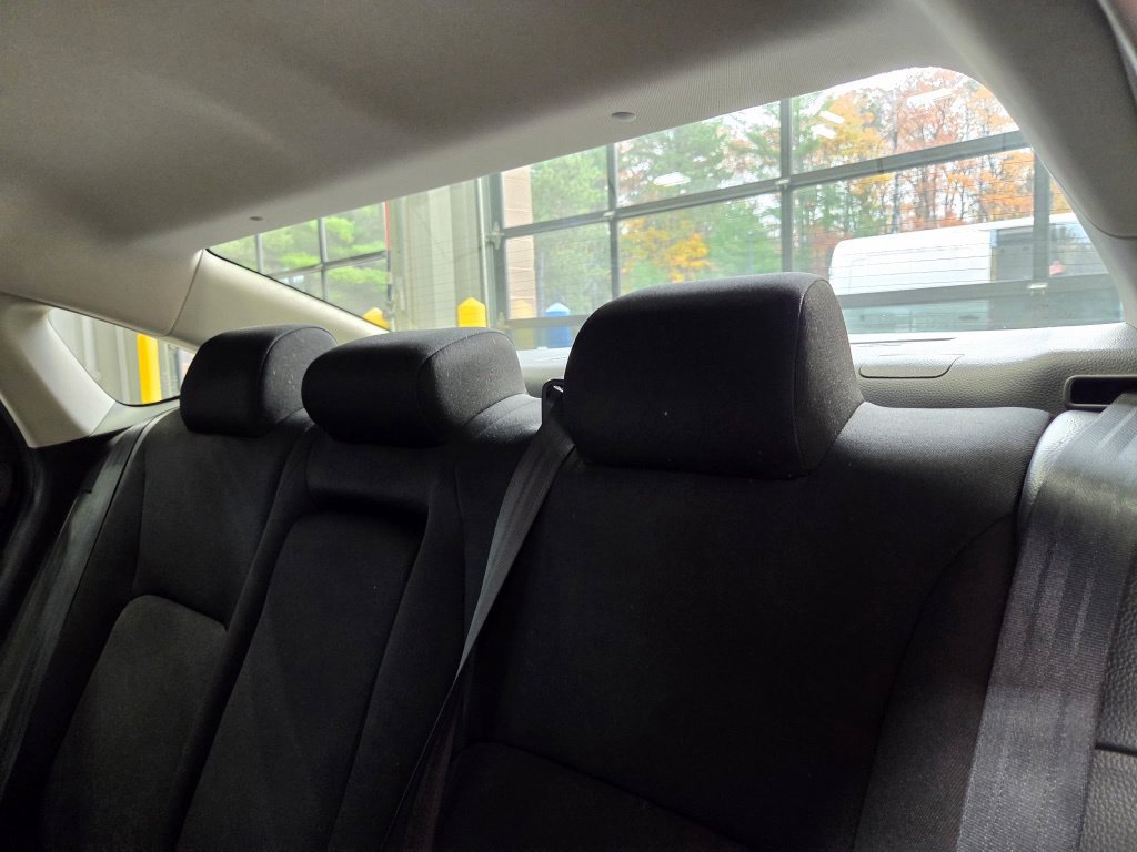 Used 2022 Honda Civic EX image 16