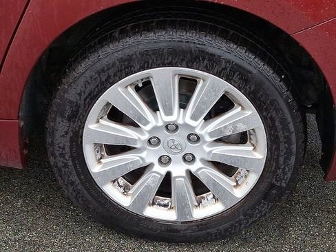 Used 2016 Toyota Sienna XLE AWD/4WD image 30