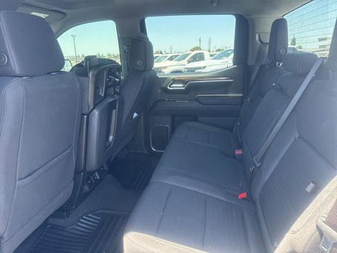 Certified 2022 GMC Sierra 1500 Elevation RWD image 12