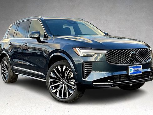 New 2026 Volvo XC90 B6 Plus image 2