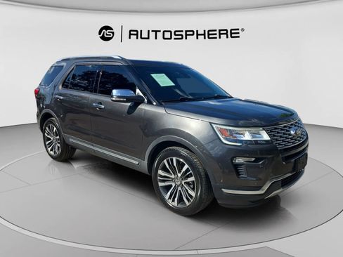 Used 2019 Ford Explorer Platinum AWD/4WD image 12