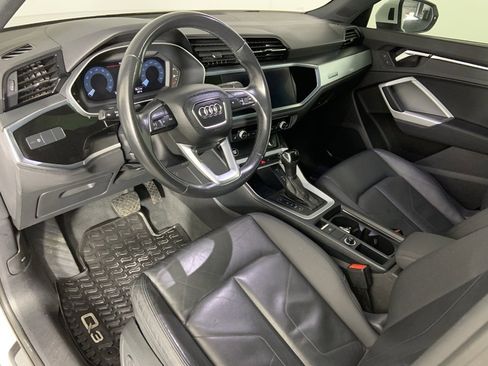 Used 2021 Audi Q3 2.0T Premium image 29