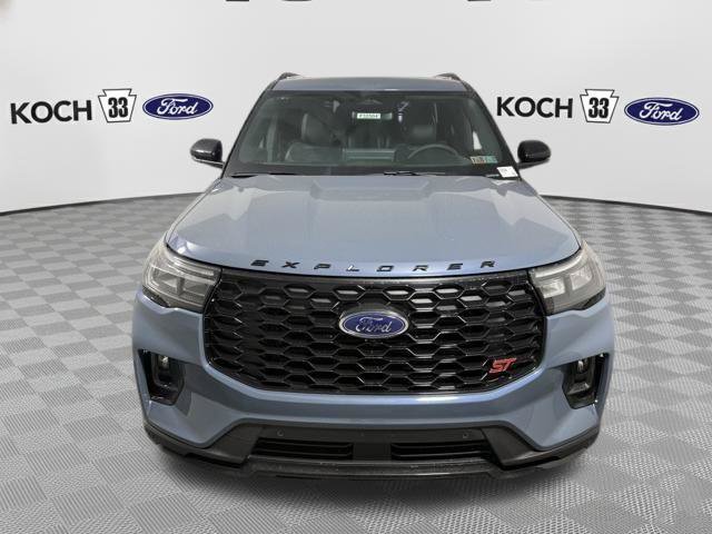 New 2026 Ford Explorer ST w/ Sun And Sound Package AWD/4WD image 2