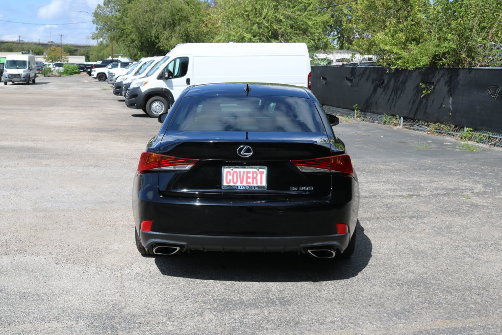 Used 2019 Lexus IS 300 w/ Premium Package RWD image 4