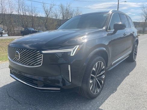 Used 2025 Volvo XC90 B6 Plus AWD/4WD image 1