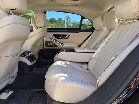 New 2026 Mercedes-Benz S 500 4MATIC image 12