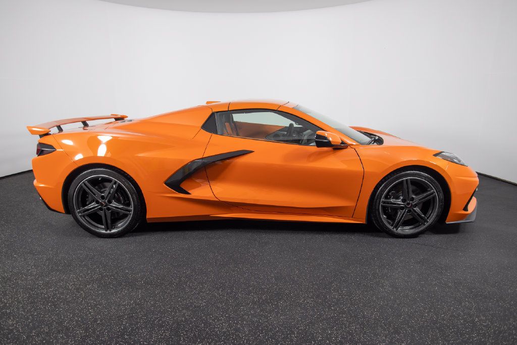 Used 2026 Chevrolet Corvette Stingray Premium Conv w/ Z51 Performance Package RWD image 25