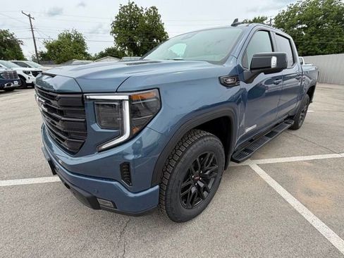 New 2026 GMC Sierra 1500 Elevation w/ Elevation Premium Package AWD/4WD image 12