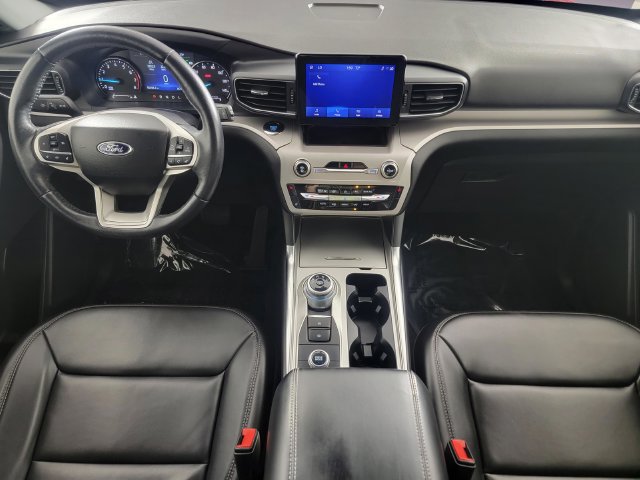 Certified 2023 Ford Explorer XLT w/ Equipment Group 202A AWD/4WD image 20