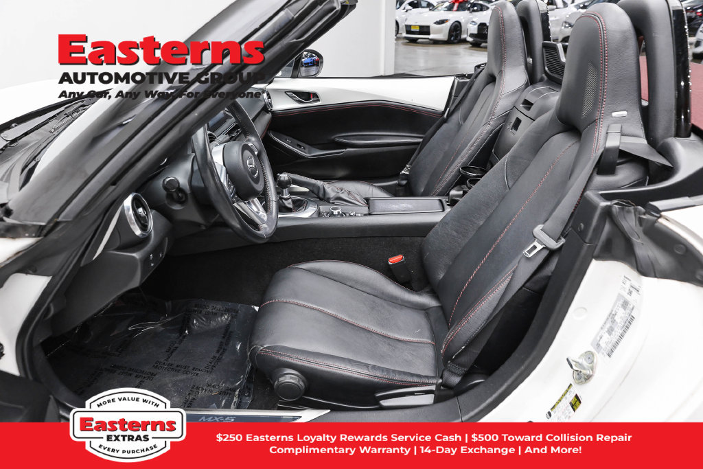 Used 2018 MAZDA MX-5 Miata Grand Touring RWD image 14