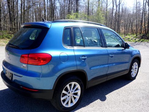 Used 2018 Volkswagen Tiguan Limited w/ Premium Package image 5