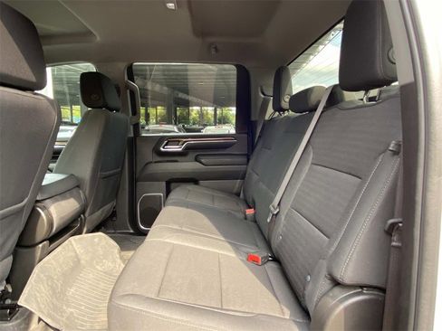 Used 2024 Chevrolet Silverado 2500 LT image 15