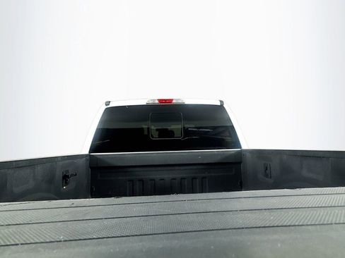 Used 2018 Ford F250 Lariat w/ Chrome Package image 30