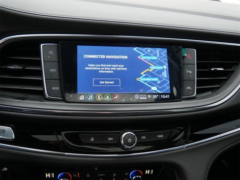 Used 2024 Buick Enclave Avenir w/ Avenir Technology Package image 21