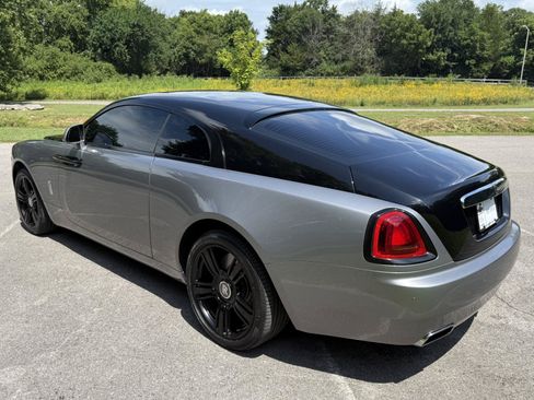 Used 2014 Rolls-Royce Wraith RWD image 4