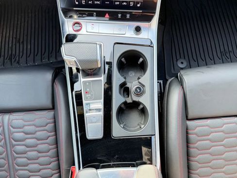 Used 2022 Audi RS 7 Sportback image 23