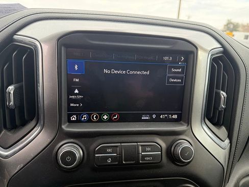 Used 2019 Chevrolet Silverado 1500 LT w/ All-Star Edition image 17