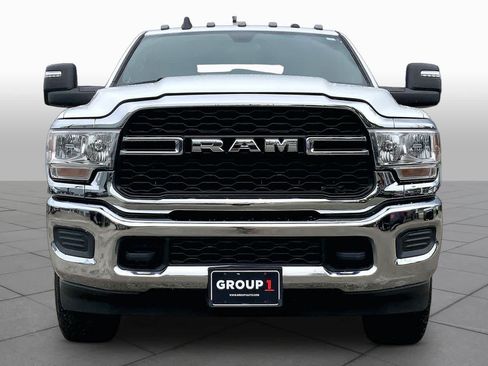 Used 2023 RAM 2500 Tradesman w/ Chrome Appearance Group AWD/4WD image 3