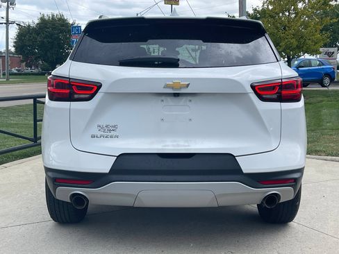 Used 2023 Chevrolet Blazer LT w/ Convenience Package FWD image 6