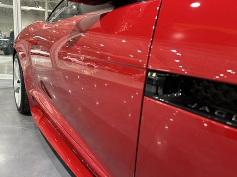 Used 2016 Jaguar F-TYPE R AWD/4WD image 15