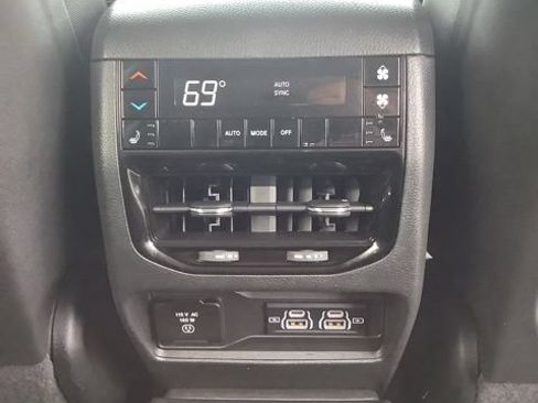 Certified 2023 Jeep Grand Cherokee L Limited AWD/4WD image 26