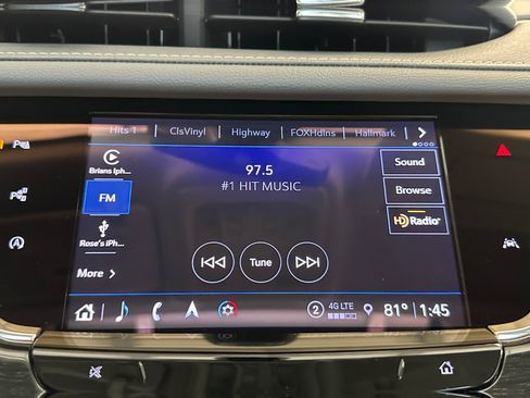 Used 2023 Cadillac XT6 Premium Luxury w/ Technology Package AWD/4WD image 16