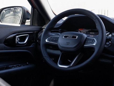 New 2026 Jeep Compass Latitude AWD/4WD image 24