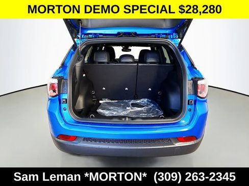 New 2026 Jeep Compass Latitude image 24