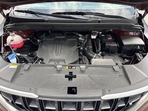 Used 2024 Kia Carnival LX image 31