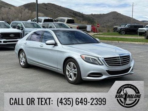 Used 2017 Mercedes-Benz S 550 Sedan w/ Premium Package image 7