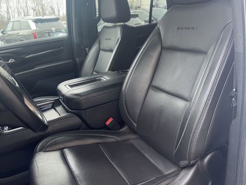 Used 2023 GMC Yukon Denali w/ Max Trailering Package image 7